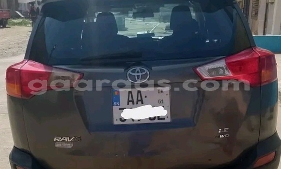Dieundeu Occasion Toyota RAV4 Black Auto in Gandiaye in Kaolack Dieundeu Occasion Toyota RAV4 Black Auto in Gandiaye in Kaolack
