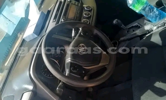 Dieundeu Occasion Toyota RAV4 Black Auto in Gandiaye in Kaolack Dieundeu Occasion Toyota RAV4 Black Auto in Gandiaye in Kaolack