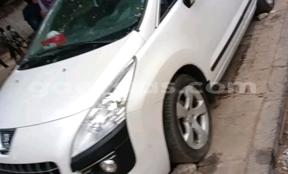 Acheter Occasion Voiture Peugeot 3008 Blanc à Dakar, Dakar Acheter Occasion Voiture Peugeot 3008 Blanc à Dakar, Dakar