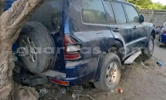 Dieundeu Occasion Mitsubishi Pajero Black Auto in Dakar in Dakar