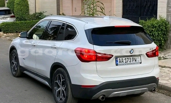 Acheter Occasion Voiture BMW X1 Blanc à Dakar, Dakar Acheter Occasion Voiture BMW X1 Blanc à Dakar, Dakar