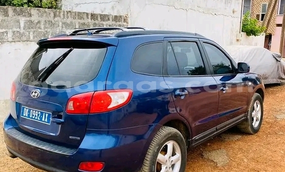 Dieundeu Occasion Hyundai Santa Fe Blue Auto in Dakar in Dakar Dieundeu Occasion Hyundai Santa Fe Blue Auto in Dakar in Dakar