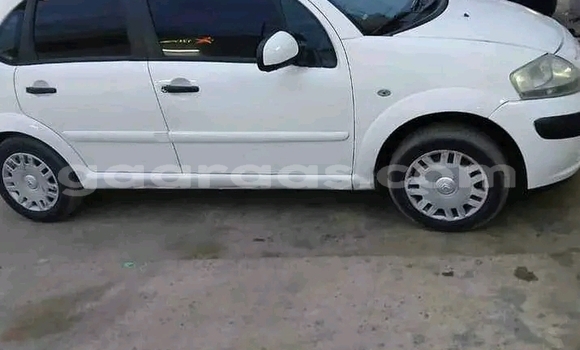 Dieundeu Occasion Citroen C3 White Auto in Dakar in Dakar Dieundeu Occasion Citroen C3 White Auto in Dakar in Dakar