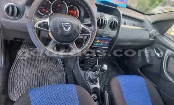 Acheter Occasion Voiture Renault Duster Noir à Dakar, Dakar Acheter Occasion Voiture Renault Duster Noir à Dakar, Dakar