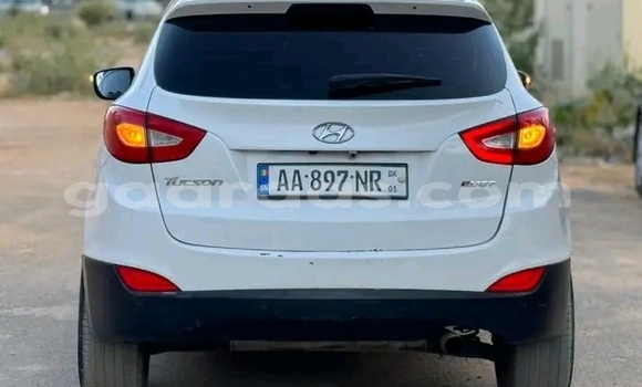 Acheter Occasion Voiture Hyundai Elantra Blanc à Dakar, Dakar Acheter Occasion Voiture Hyundai Elantra Blanc à Dakar, Dakar