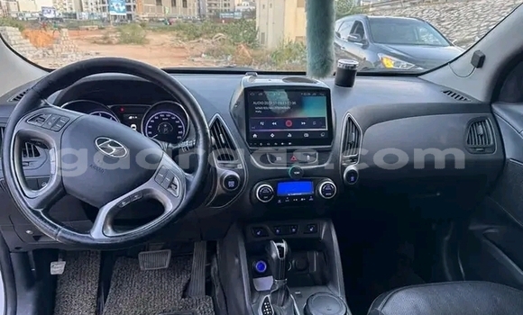 Acheter Occasion Voiture Hyundai Elantra Blanc à Dakar, Dakar Acheter Occasion Voiture Hyundai Elantra Blanc à Dakar, Dakar