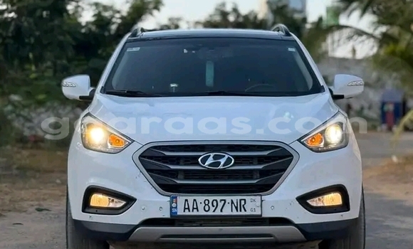 Acheter Occasion Voiture Hyundai Elantra Blanc à Dakar, Dakar Acheter Occasion Voiture Hyundai Elantra Blanc à Dakar, Dakar