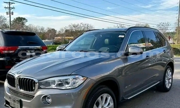 Dieundeu Occasion BMW X5 Other Auto in Dakar in Dakar Dieundeu Occasion BMW X5 Other Auto in Dakar in Dakar