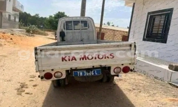 Dieundeu Occasion Kia Mentor White Auto in Dakar in Dakar Dieundeu Occasion Kia Mentor White Auto in Dakar in Dakar