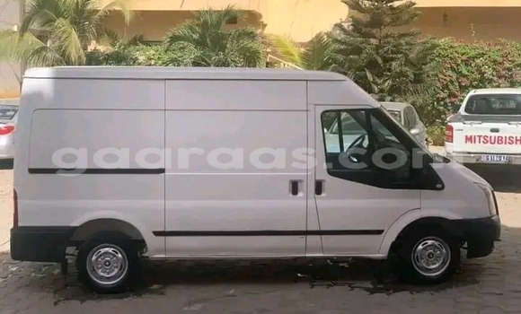 Acheter Occasion Voiture Ford Territory Blanc à Dakar, Dakar Acheter Occasion Voiture Ford Territory Blanc à Dakar, Dakar