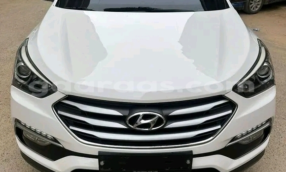 Acheter Occasion Voiture Hyundai Santa Fe Blanc à Dakar, Dakar