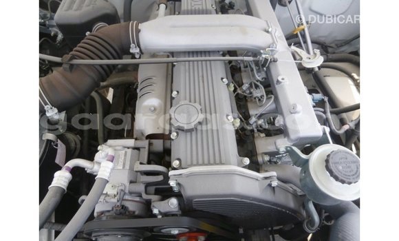 Dieundeu Imported Toyota Land Cruiser White 4x4 in Import - Dubai in Dakar Dieundeu Imported Toyota Land Cruiser White 4x4 in Import - Dubai in Dakar