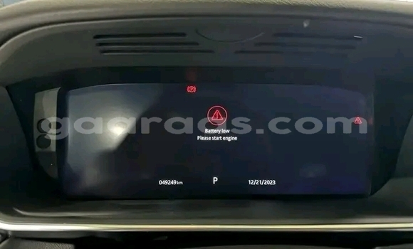 Acheter Occasion Voiture Land Rover Range Rover Blanc à Dakar, Dakar Acheter Occasion Voiture Land Rover Range Rover Blanc à Dakar, Dakar