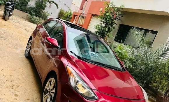 Acheter Occasion Voiture Hyundai Elantra Rouge à Dakar, Dakar Acheter Occasion Voiture Hyundai Elantra Rouge à Dakar, Dakar