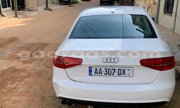 Acheter Occasion Voiture Audi A4 Blanc à Dakar, Dakar Acheter Occasion Voiture Audi A4 Blanc à Dakar, Dakar