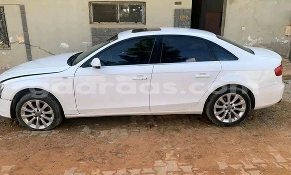 Acheter Occasion Voiture Audi A4 Blanc à Dakar, Dakar Acheter Occasion Voiture Audi A4 Blanc à Dakar, Dakar