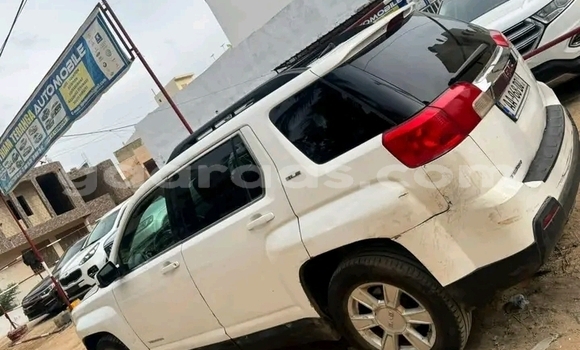 Dieundeu Occasion GMC Terrain White Auto in Dakar in Dakar Dieundeu Occasion GMC Terrain White Auto in Dakar in Dakar