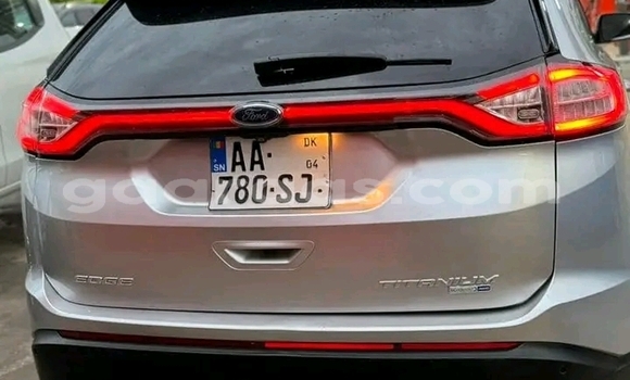 Acheter Occasion Voiture Ford Edge Blanc à Dakar, Dakar Acheter Occasion Voiture Ford Edge Blanc à Dakar, Dakar