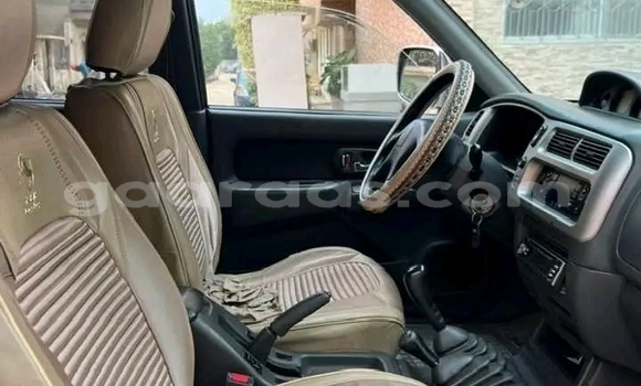Acheter Occasion Voiture Mitsubishi L200 Noir à Dakar, Dakar Acheter Occasion Voiture Mitsubishi L200 Noir à Dakar, Dakar