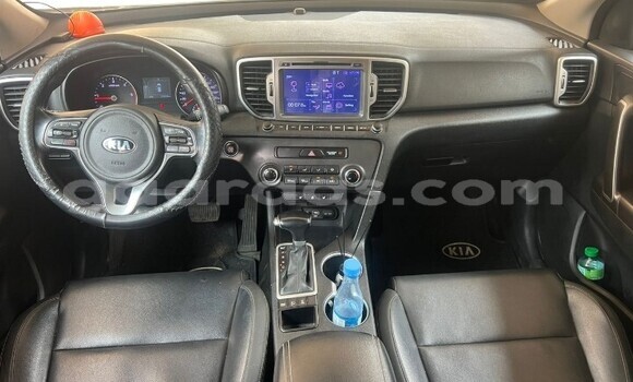 Dieundeu Occasion Kia Sportage Silver Auto in Dakar in Dakar Dieundeu Occasion Kia Sportage Silver Auto in Dakar in Dakar