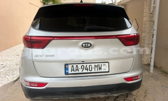 Dieundeu Occasion Kia Sportage Silver Auto in Dakar in Dakar Dieundeu Occasion Kia Sportage Silver Auto in Dakar in Dakar