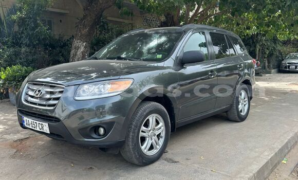 Buy Used Hyundai Santa Fe Beige Car in Dakar in Dakar Buy Used Hyundai Santa Fe Beige Car in Dakar in Dakar