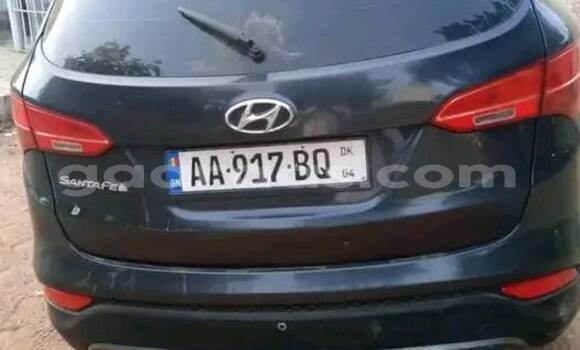 Dieundeu Occasion Hyundai Santa Fe Black Auto in Dakar in Dakar Dieundeu Occasion Hyundai Santa Fe Black Auto in Dakar in Dakar