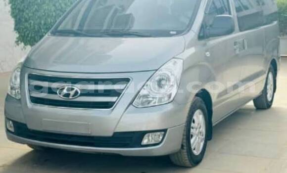 Dieundeu Occasion Hyundai Starex Other Auto in Dakar in Dakar Dieundeu Occasion Hyundai Starex Other Auto in Dakar in Dakar