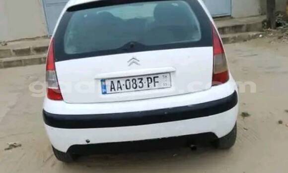 Dieundeu Occasion Citroen C3 White Auto in Dakar in Dakar Dieundeu Occasion Citroen C3 White Auto in Dakar in Dakar