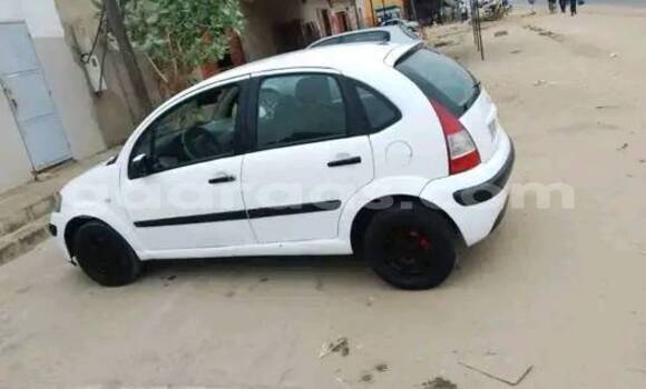 Dieundeu Occasion Citroen C3 White Auto in Dakar in Dakar Dieundeu Occasion Citroen C3 White Auto in Dakar in Dakar