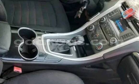 Dieundeu Occasion Ford Fusion Black Auto in Dakar in Dakar Dieundeu Occasion Ford Fusion Black Auto in Dakar in Dakar