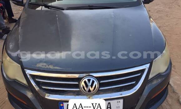 Buy Used Volkswagen Passat Black Car in Dakar in Dakar