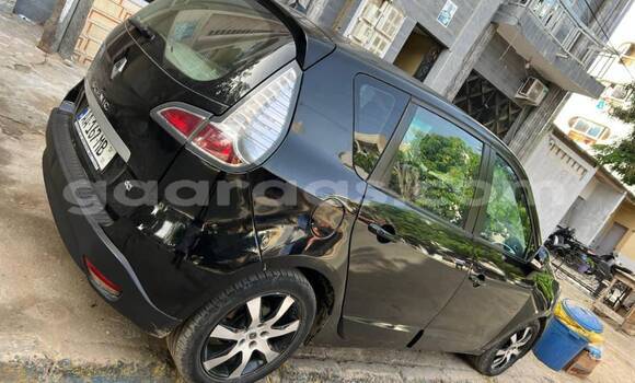 Dieundeu Occasion Renault Scenic Black Auto in Dakar in Dakar Dieundeu Occasion Renault Scenic Black Auto in Dakar in Dakar