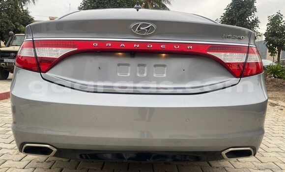 Dieundeu Imported Hyundai Grandeur Silver Auto in Dakar in Dakar Dieundeu Imported Hyundai Grandeur Silver Auto in Dakar in Dakar