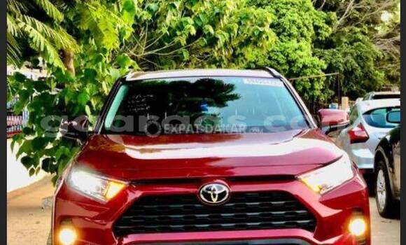 Dieundeu Occasion Toyota RAV4 Red Auto in Dakar in Dakar Dieundeu Occasion Toyota RAV4 Red Auto in Dakar in Dakar