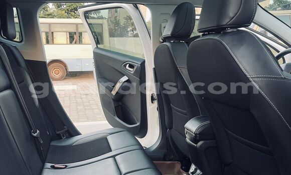 Buy Import Peugeot 2008 White Car in Dakar in Dakar Buy Import Peugeot 2008 White Car in Dakar in Dakar