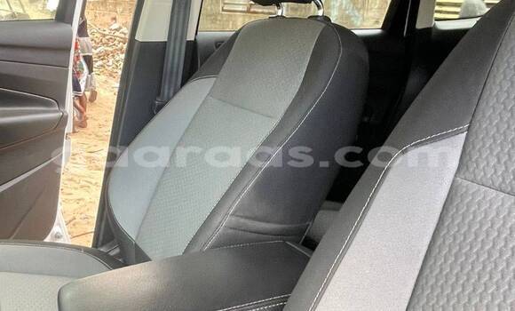 Dieundeu Occasion Ford Escape White Auto in Dakar in Dakar Dieundeu Occasion Ford Escape White Auto in Dakar in Dakar