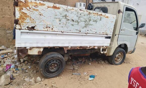 Buy Used BMW X6 White Car in Dakar in Dakar Buy Used BMW X6 White Car in Dakar in Dakar