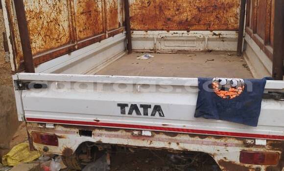 Buy Used BMW X6 White Car in Dakar in Dakar Buy Used BMW X6 White Car in Dakar in Dakar