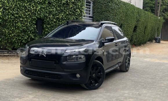 Acheter Import Voiture Citroen C4 cactus Gris à Dakar, Dakar Acheter Import Voiture Citroen C4 cactus Gris à Dakar, Dakar