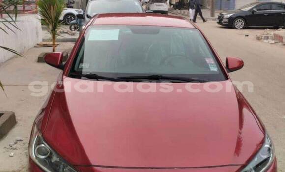 Dieundeu Occasion Hyundai Elantra Red Auto in Dakar in Dakar