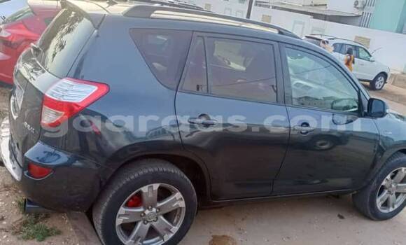 Buy Used Toyota RAV4 Black Car in Dakar in Dakar Buy Used Toyota RAV4 Black Car in Dakar in Dakar