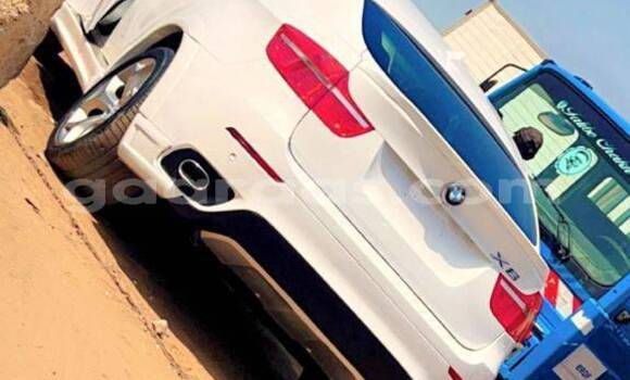 Dieundeu Occasion BMW X6 White Auto in Dakar in Dakar Dieundeu Occasion BMW X6 White Auto in Dakar in Dakar