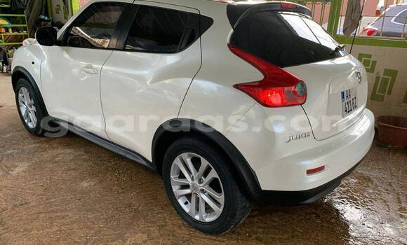 Dieundeu Occasion Nissan Juke White Auto in Dakar in Dakar Dieundeu Occasion Nissan Juke White Auto in Dakar in Dakar