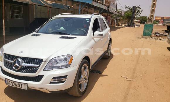 Acheter Occasion Voiture Mercedes‒Benz ML–Class Blanc à Dakar, Dakar