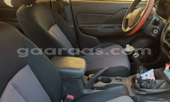 Dieundeu Occasion Mitsubishi L200 Other Auto in Dakar in Dakar Dieundeu Occasion Mitsubishi L200 Other Auto in Dakar in Dakar