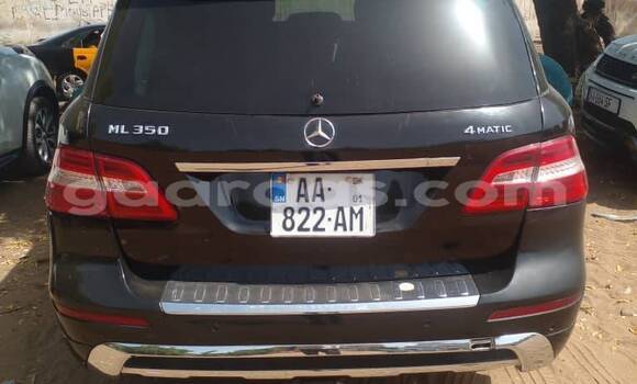 Dieundeu Occasion Mercedes‒Benz ML–Class Black Auto in Dakar in Dakar Dieundeu Occasion Mercedes‒Benz ML–Class Black Auto in Dakar in Dakar