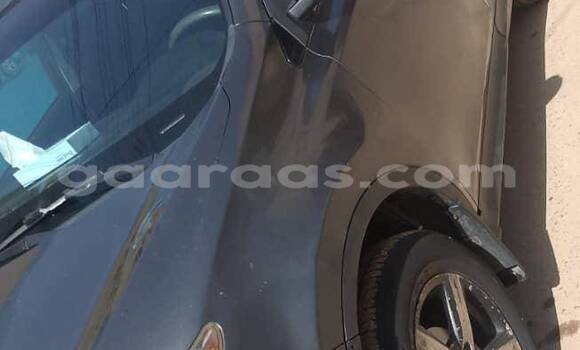 Dieundeu Occasion Toyota RAV4 Black Auto in Dakar in Dakar Dieundeu Occasion Toyota RAV4 Black Auto in Dakar in Dakar