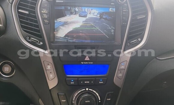 Acheter Occasion Voiture Hyundai Santa Fe Gris à Dakar, Dakar Acheter Occasion Voiture Hyundai Santa Fe Gris à Dakar, Dakar