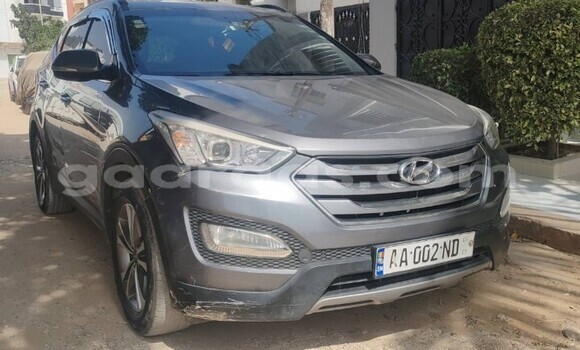 Acheter Occasion Voiture Hyundai Santa Fe Gris à Dakar, Dakar Acheter Occasion Voiture Hyundai Santa Fe Gris à Dakar, Dakar